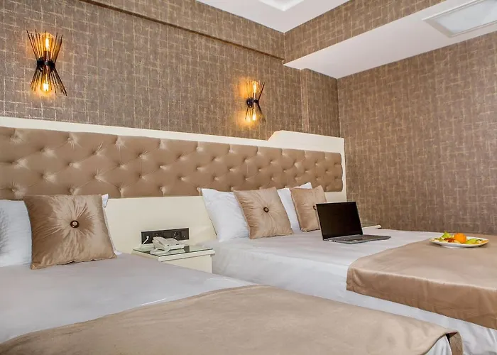 Hotel The Lea &